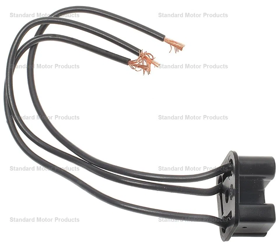 S-844 – STANDARD IGN Headlight Socket, OE Replacement 3 Terminal Female Black